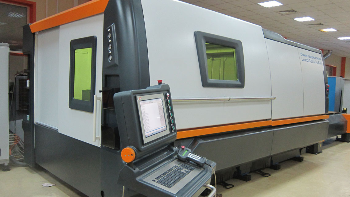 AMV Design Ruch servomotor LaserCut 3015 prototipo 3