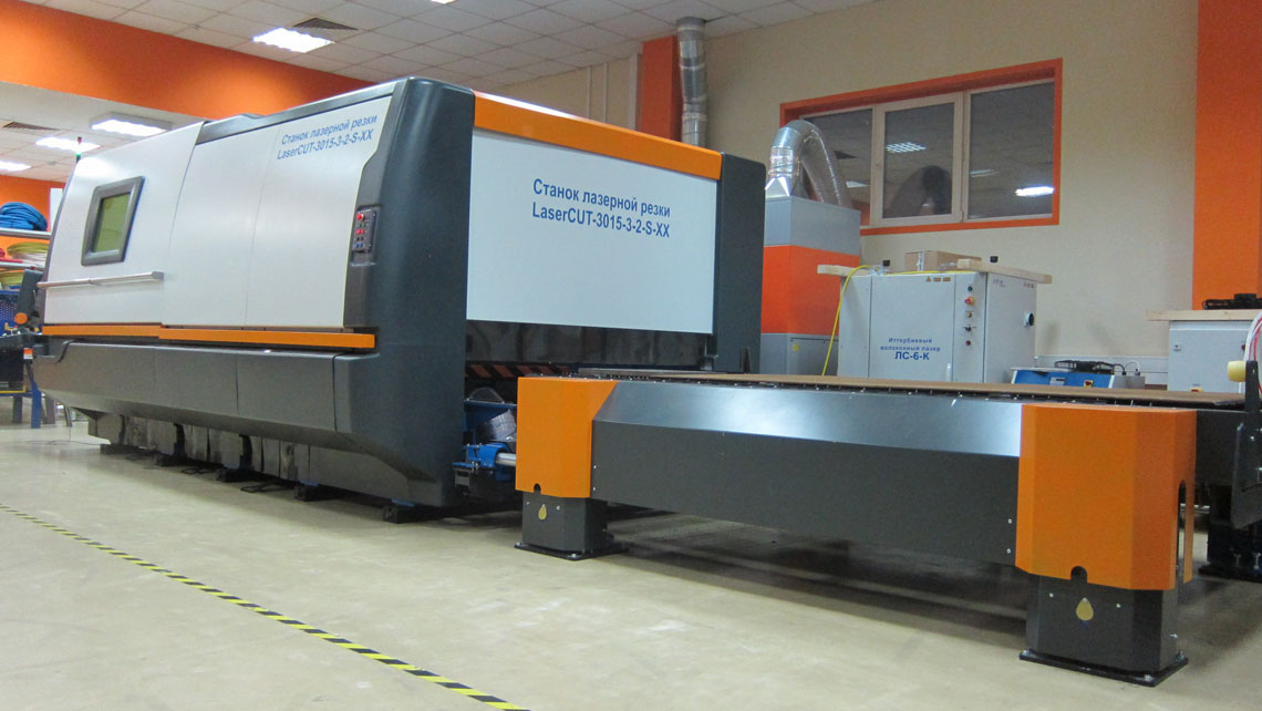 AMV Design Ruch servomotor LaserCut 3015 prototipo 6