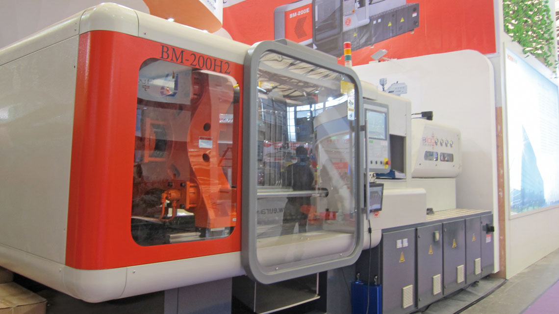 AMV Design BLOO MACHINE macchina per stampaggio ad iniezione