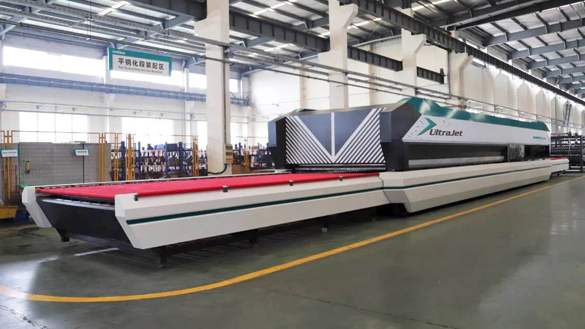 Landglass Cyclone Forno per la tempera del vetro piano e piegato flat bent Ultrajet AMV Design