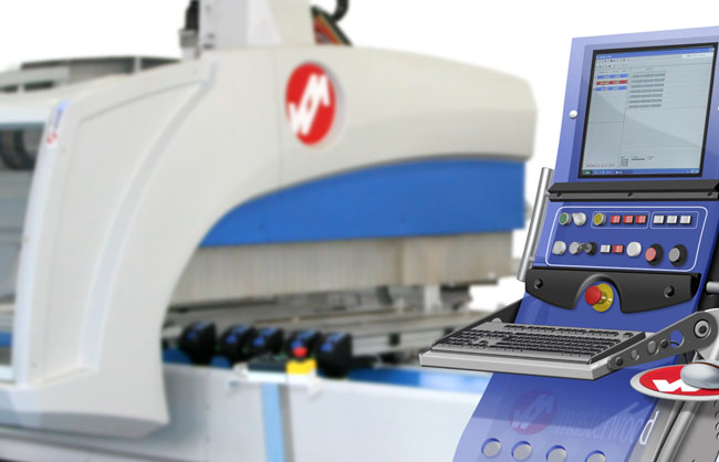 Centro di lavoro CNC