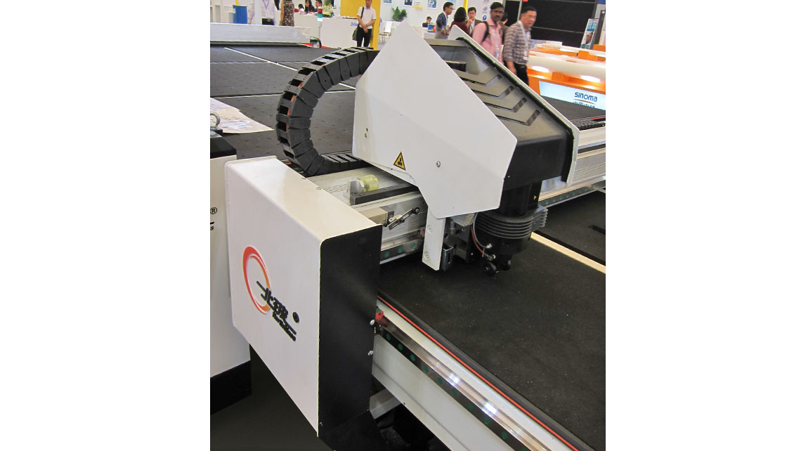 Northglass Magazzino glass Cutting machine