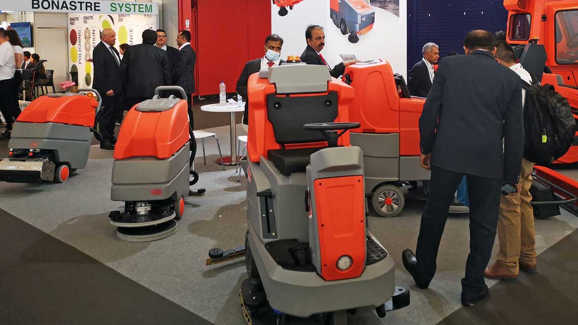AMV Design - ROOTS MULTICLEAN LTD, ride on scrubber RB 650/750/850, Roots Scrub,  industrial cleaning machine