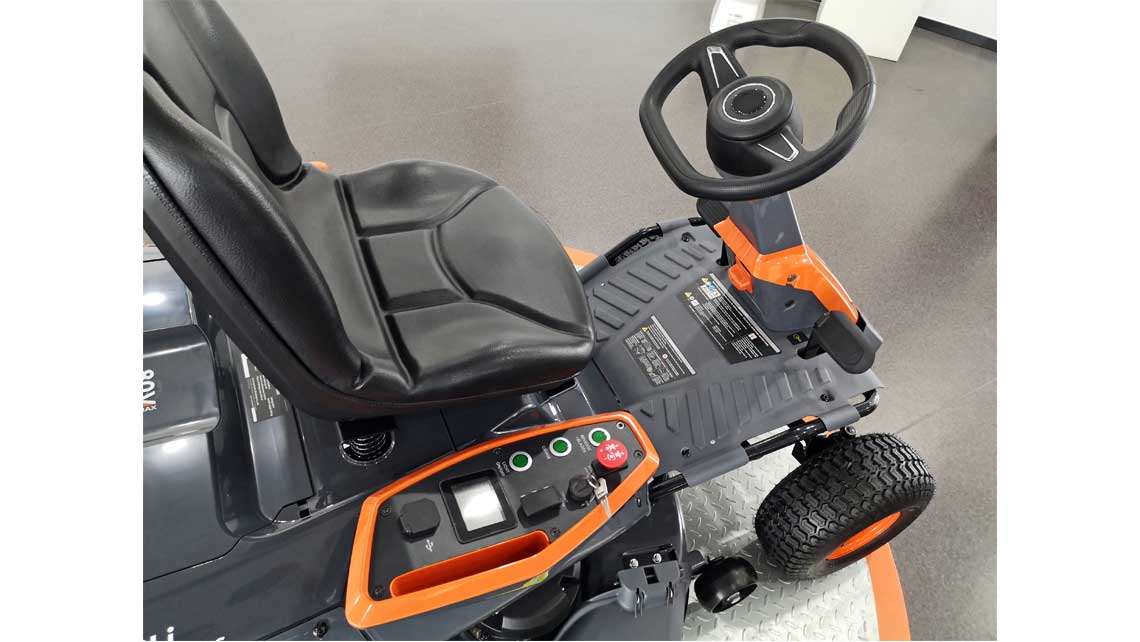AMV Design, Leo Pumps, trattorino rasaerba elettrico, lithium 80v lawn mower, electric lawnmower, battery mowers, lithiun-ion lawnmowers,  ride-on mower, Garden machinery design,Garden equipment design, Gardening machinery design, garden power tool design, Leo, electric lawnmower, rasaerba elettrico, trattorino elettrico, lithium-ion mower. battery lawn mower